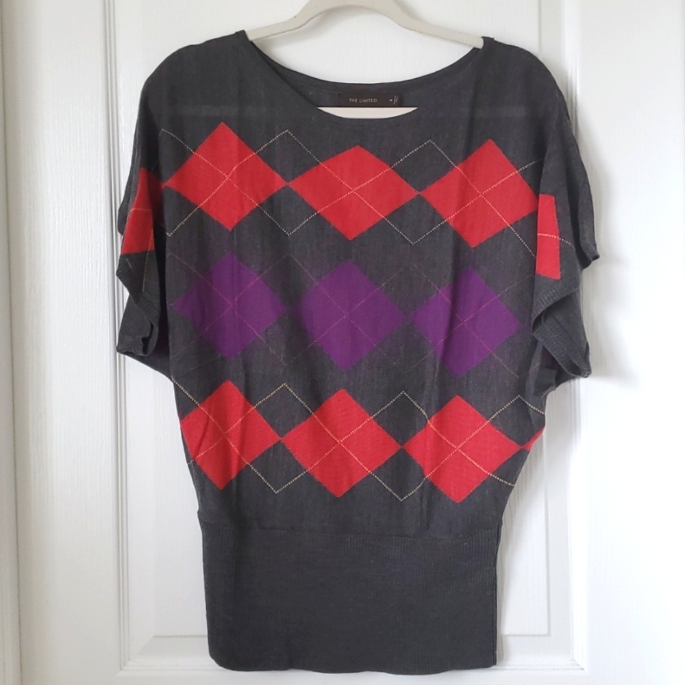Limited Batwing Boat Neck Knit Sweater Meduim
